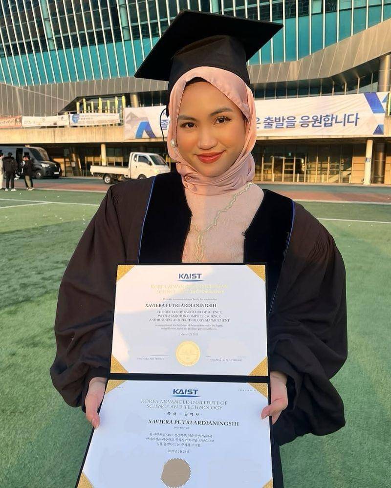 Instagram.com/xavieraaputri